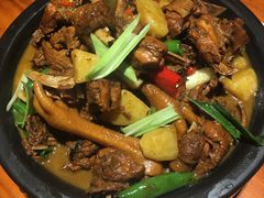 二姐烧柴鸡-二姐家三个拿手菜·北塘海鲜·大馅锅贴王(成林道店)