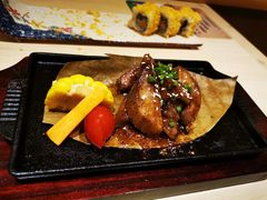 厚切牛舌-柏鮨寿司.刺身.定食(米山町地中海店)
