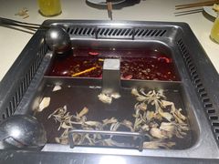 -海底捞火锅鲜切牛肉主题店(长寿路店)