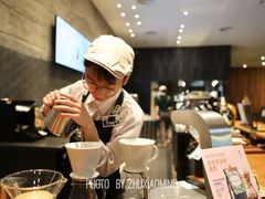 -星巴克臻选(广州高德置地秋广场店)