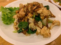 -J Daeng Seafood