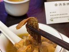 云南菌菇汤-阿山卓·野生菌火锅·纳西火塘烤肉