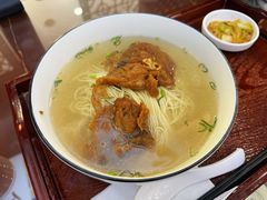 -百年老字号·观振兴蟹黄面·三虾面·苏式面(观前街富仁坊巷店)