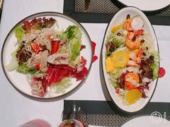 鲜虾芒果沙拉-atta bj(国贸商城店)