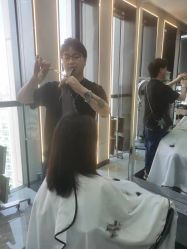 -TOP HAIR SALON
