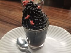 竹炭花生咖啡冻-杨梅市场·打工人小酒馆(新天地店)