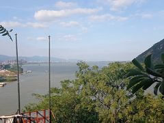-羚羊峡古栈道森林公园