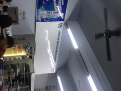 -量贩海鲜餐厅