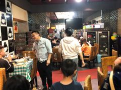 大堂-昱龙大盆牛蛙馆(三兴街总店)