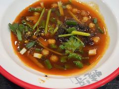 -烧哥美蛙肥肠鱼火锅·十五年社区店