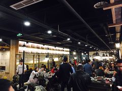 大堂-红九格老火锅(三峡广场店)