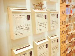 -猫的天空之城概念书店(杭州南宋御街店)