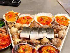 -围炉肉舍•炭烤活鳗•丹东海鲜烤肉(步行街店)