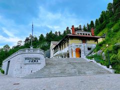 -波斯托伊纳溶洞