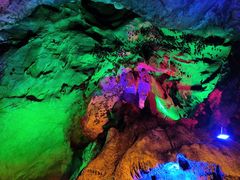 -伏牛地下河景区