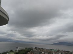 -大理洱海龙湾假日酒店