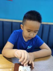 -时尚殿堂明星门店