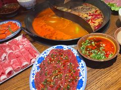 -萍姐火锅·公路夜市(武汉首店)