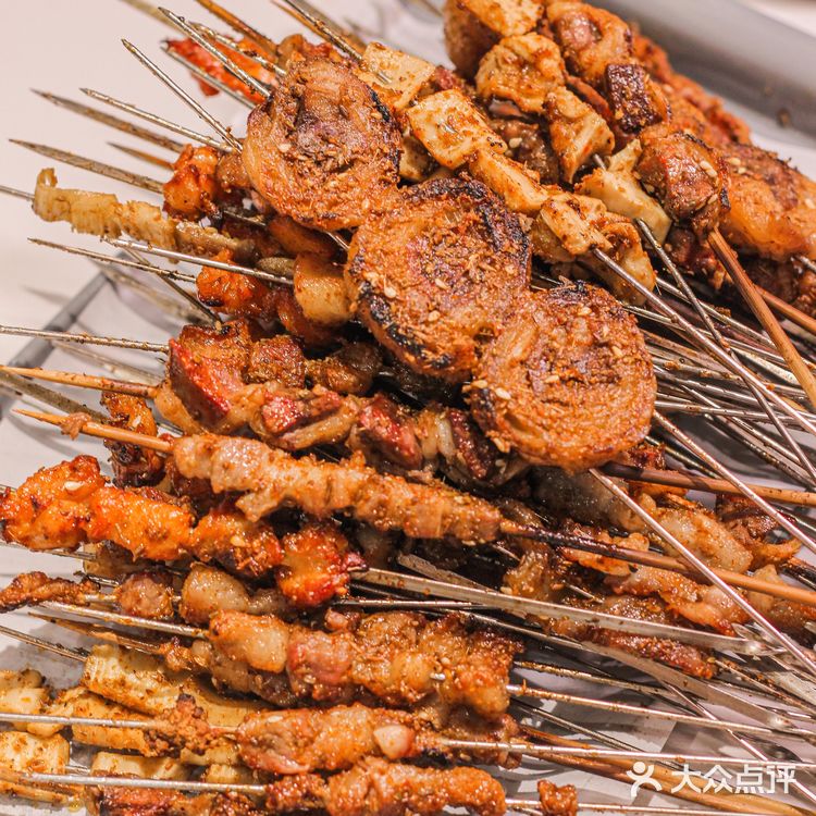 海口｜快来打卡超正宗的东北烤猪蹄宝藏夜宵✨✨ 