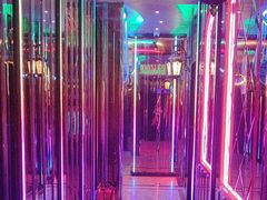 -路边边.炒菜烧烤.音乐餐厅(良乡长虹店)