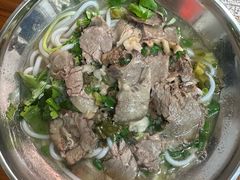 -花溪牛肉粉(八鸽岩店)
