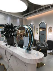 -DO A HAIRSTYLE