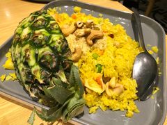 菠萝炒饭-泰柠小馆泰式料理(银泰城店)