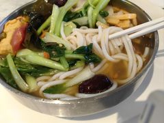 -红鼻子桂林米粉(金唐新光界店)