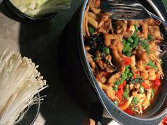 -蛙小侠·沸腾砂锅(西关新天地店)