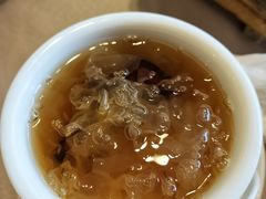 红枣银耳糖水-四海酒家生态粤菜