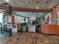 -麦当劳(郑州银基店)