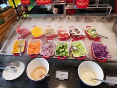 缤纷色拉-昆山琶拉帝诗酒店·河畔咖啡厅Riverside Cafe