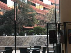 -上海衡山路十二号华邑酒店