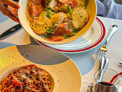 -希斯林牛排馆 Sizzzling Steakhouse