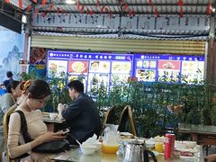 -潘先生平价海鲜城(神州半岛店)