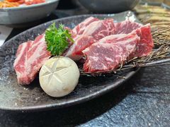 -草家酱蟹炭火烤肉店(珲春南路一店)