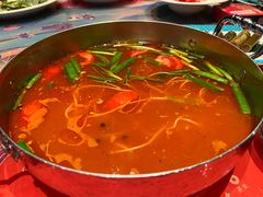 -亮欢寨酸汤鱼(沙冲路店)