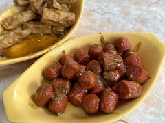 炸北京风味肠仔-黄师奶甜品店