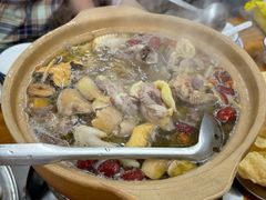 -威邵鸡煲(西华路总店)