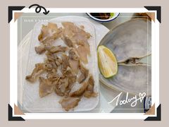 -覃记海鲜美食餐厅