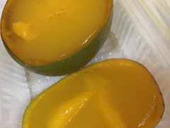 -志龙皇冠吃货椰子铺