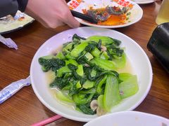 小青菜炒蘑菇-谢记上海大排档(长寿路店)