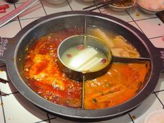 -热火朝天鲜切牛肉火锅(南强街巷店)