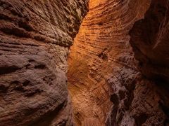 -天山神秘大峡谷