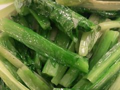 清炒油麦菜-老牌坊•鲁菜名店•地道济南菜(大观园商埠店)