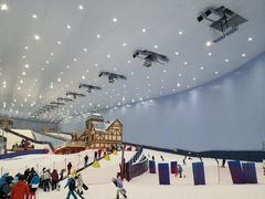 -广州热雪奇迹