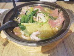 -极有家小鱼小鸡石锅煲(佳兆业店)