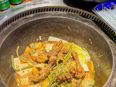 -山河屯铁锅炖·非遗东北菜(南山店)