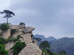 -医巫闾山