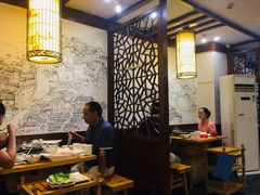 大堂-锅首鲜品火锅(鸳鸯店)